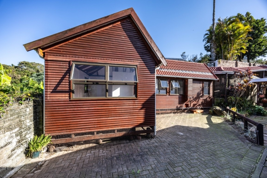 4 Bedroom Property for Sale in Beacon Bay Eastern Cape